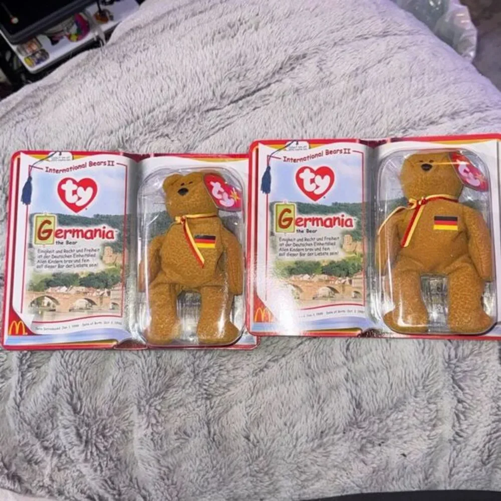 2 McDonald's Ty Teenie Beanie Babies 
